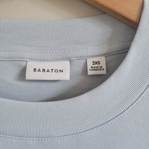 Aritzia | Babaton Tshirt - Picture 2 of 2